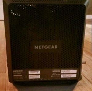 Netgear AC1900 Modem